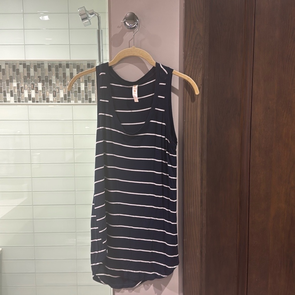 Fornia Women’s top